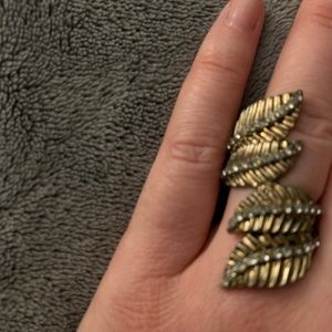 Gold feather ring